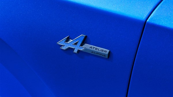 Renault Rafale hyper hybrid E-Tech 4x4 300 hp - σήμα Atelier Alpine