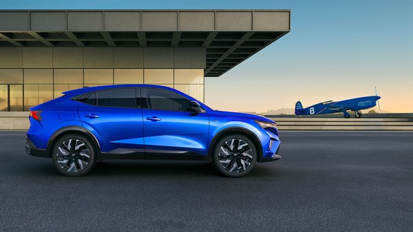 Renault Rafale E-Tech full hybrid - top-of-the-range SUV coupé - exterior