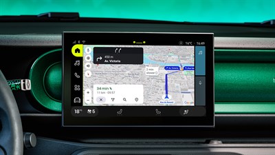 real-time navigation with Google Maps - Renault Twingo E-Tech electric