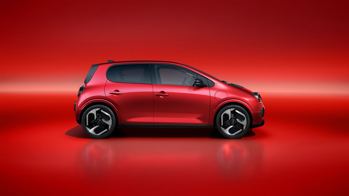absolute red - Renault Twingo E-Tech electric