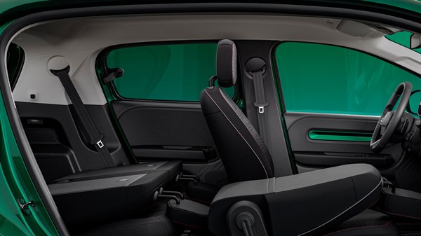 independent sliding rear seats - Renault Twingo E-Tech electric