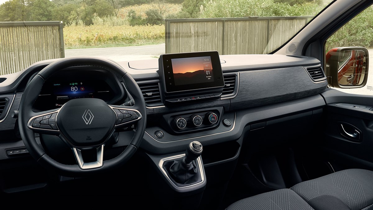 trafic passenger - dashboard - renault